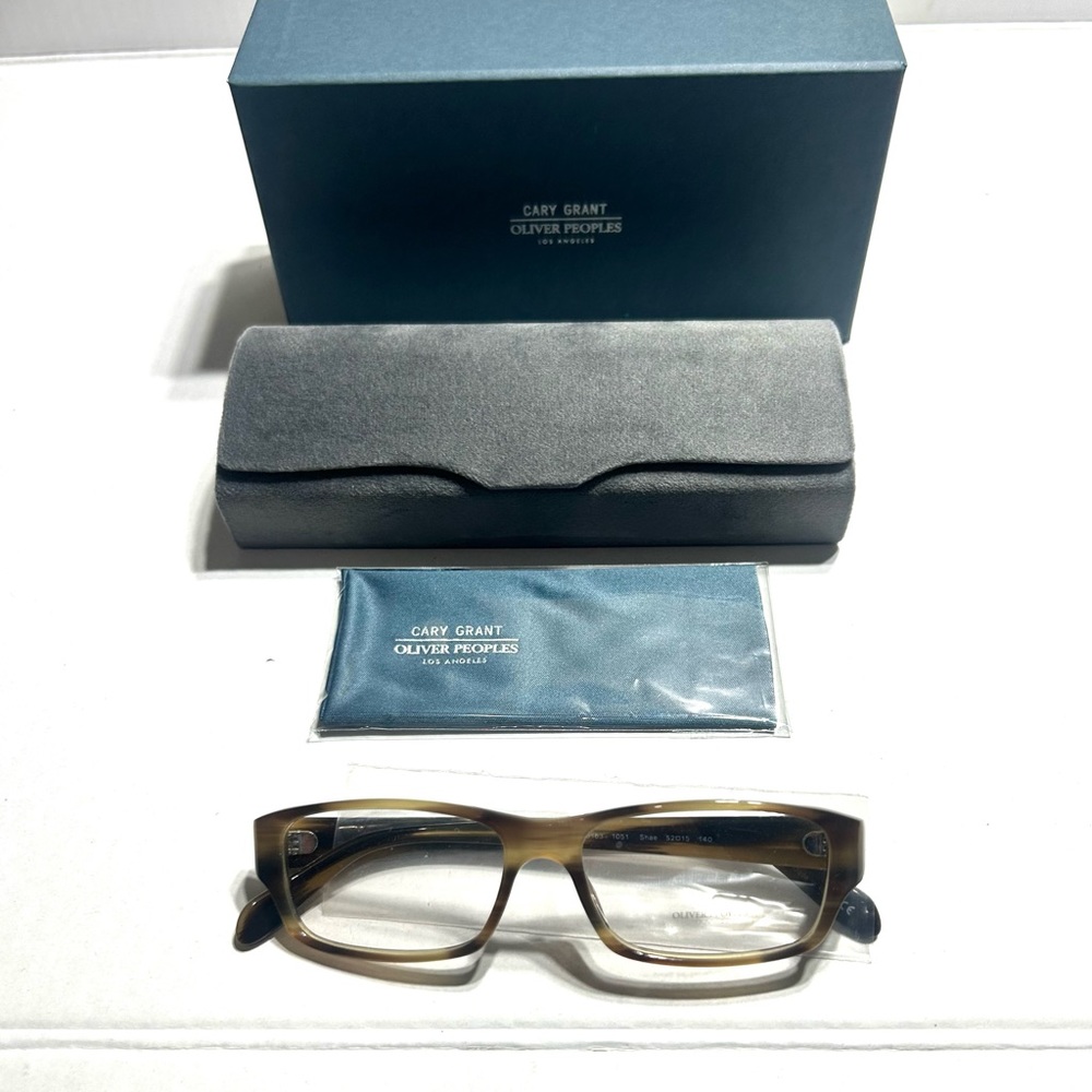 Oliver peoples eyeglass
